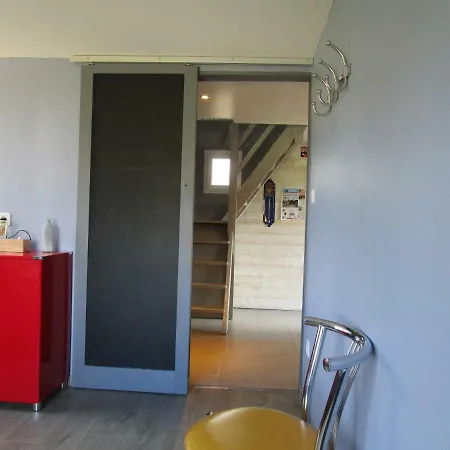 Dans Les Alpes Mancelles 3*